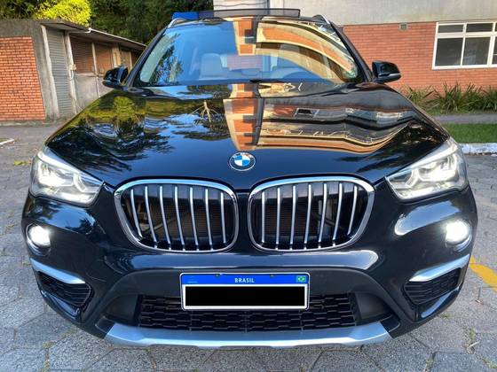 BMW X1 2.0 16V TURBO ACTIVEFLEX SDRIVE20I X-LINE 4P AUTOMÁTICO